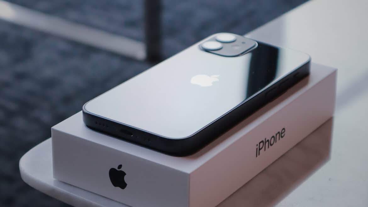 Et si vous redonniez un coup de neuf &agrave; votre iPhone 12 Max ? Nos conseils