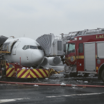 Fermeture de l’a&eacute;roport LaGuardia &agrave; New York apr&egrave;s une collision fatale entre un avion et un v&eacute;hicule d’urgence sur la piste