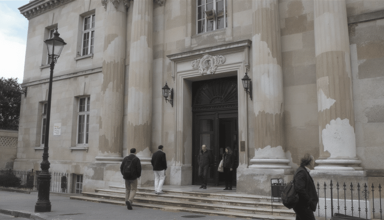 Fraude aux faux conseillers bancaires : la Cour de cassation intensifie la r&eacute;pression