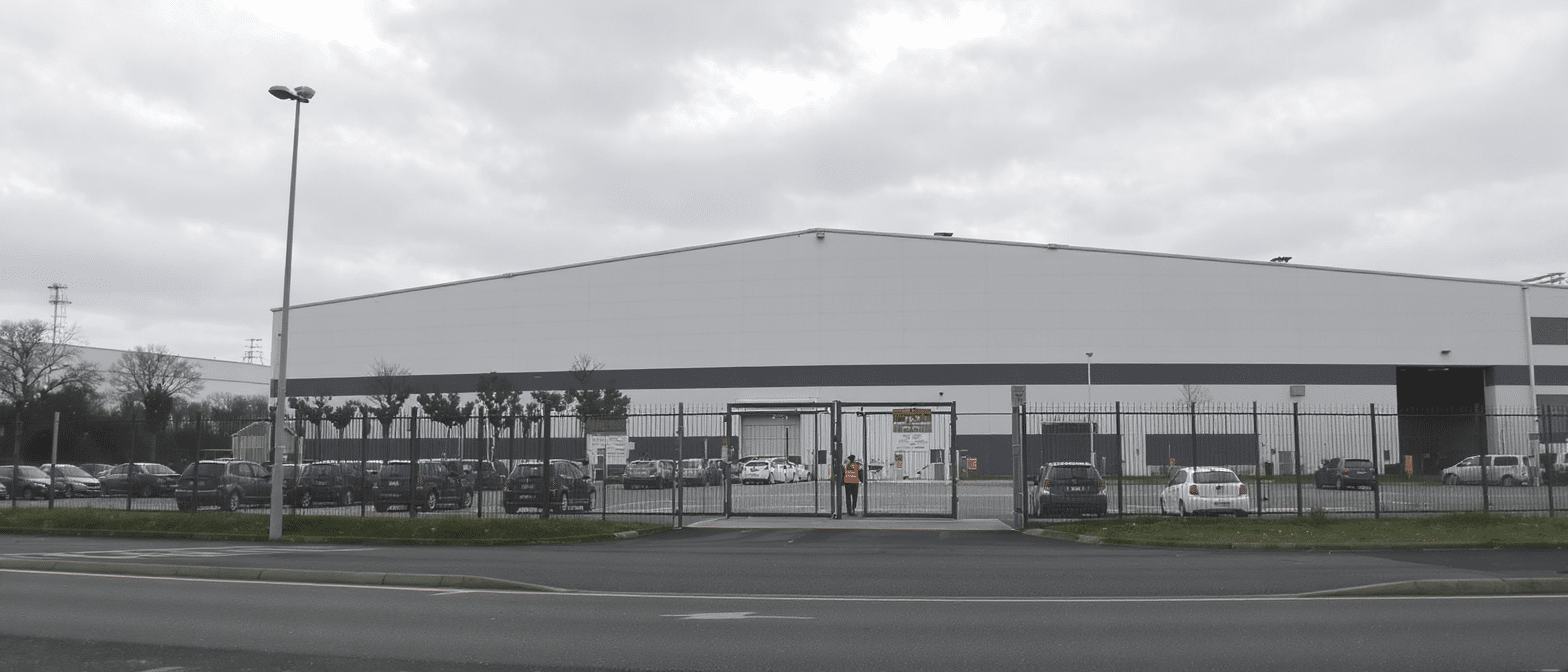 Stellantis annonce la fin de la production automobile &agrave; Poissy, pointant des &laquo; surcapacit&eacute;s industrielles &raquo;