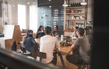 Nos conseils pour am&eacute;liorer la productivit&eacute; au bureau avec une entreprise d’agencement int&eacute;rieur