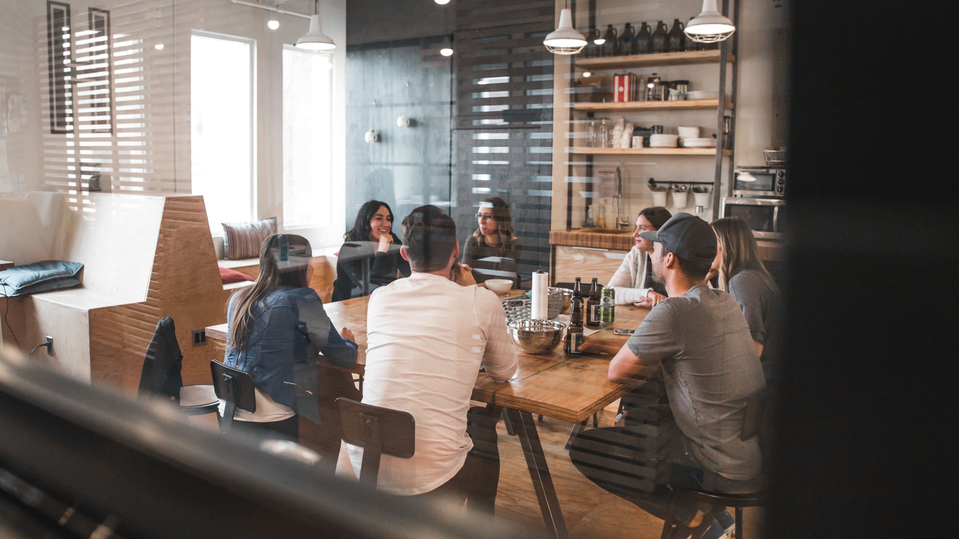 Nos conseils pour améliorer la productivité au bureau avec une entreprise d'agencement intérieur