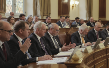 Des parlementaires appellent &agrave; un encadrement rigoureux des fonds vautours, responsables de graves menaces pour la p&eacute;rennit&eacute; des entreprises