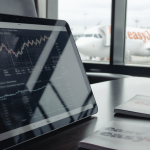 Le projet de rachat d’easyJet par Castlelake révèle l’essor de la financiarisation dans le secteur aérien