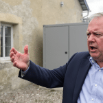 Dans la Beauce, un maire menace de d&eacute;missionner face &agrave; l&rsquo;implantation d&rsquo;un projet de stockage d&rsquo;&eacute;nergie par batteries lithium