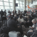 EasyJet confront&eacute;e &agrave; une importante gr&egrave;ve des h&ocirc;tesses et stewards, provoquant l’annulation d’une centaine de vols depuis la France
