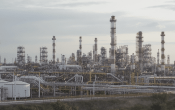 En Allemagne, la raffinerie de Schwedt illustre les d&eacute;fis persistants de la d&eacute;pendance au p&eacute;trole russe