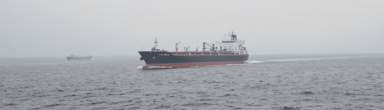 Navires rares, fret en fl&egrave;che : la guerre au Moyen-Orient fait exploser les co&ucirc;ts du transport p&eacute;trolier